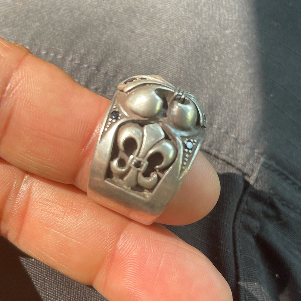 Ring - Picture 7 of 8